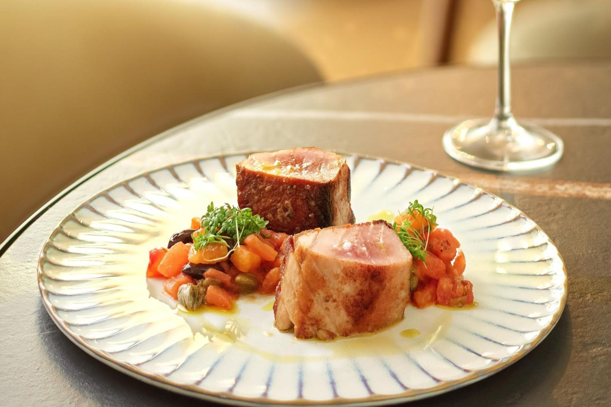 Sheraton Zagreb Hotel Luaran gambar A plate of foie gras