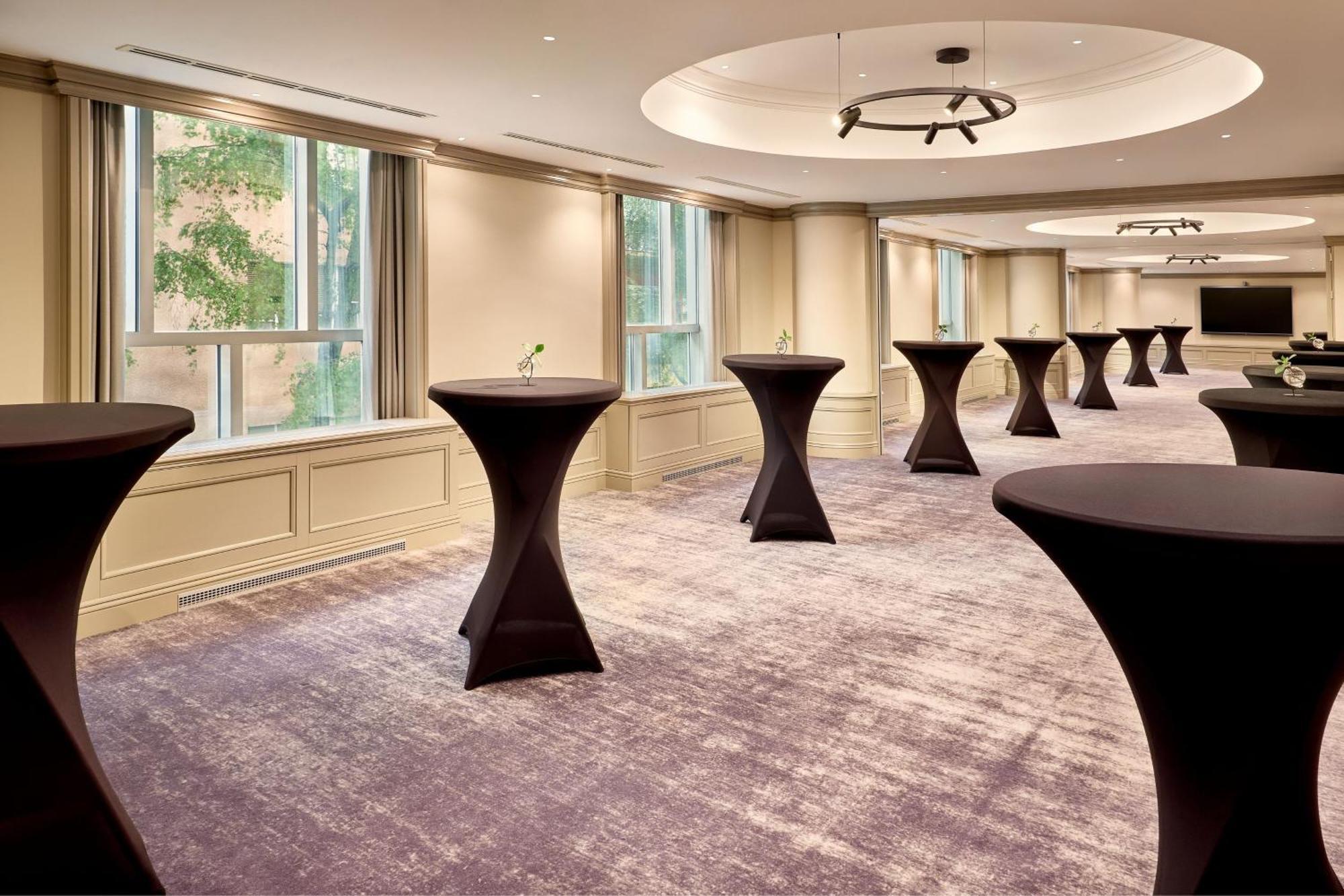 Sheraton Zagreb Hotel Luaran gambar The Westin Tokyo